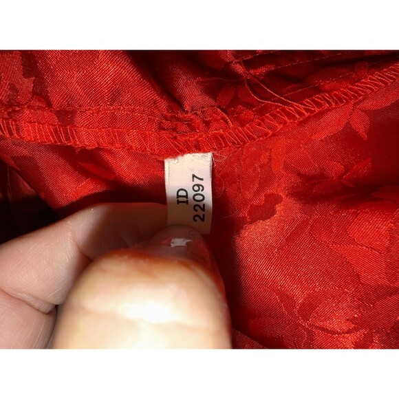 VTG Victoria’s Secret Red Floral Satin Robe M/L Korea Silky Wrap Belted Lounge - Picture 11 of 11